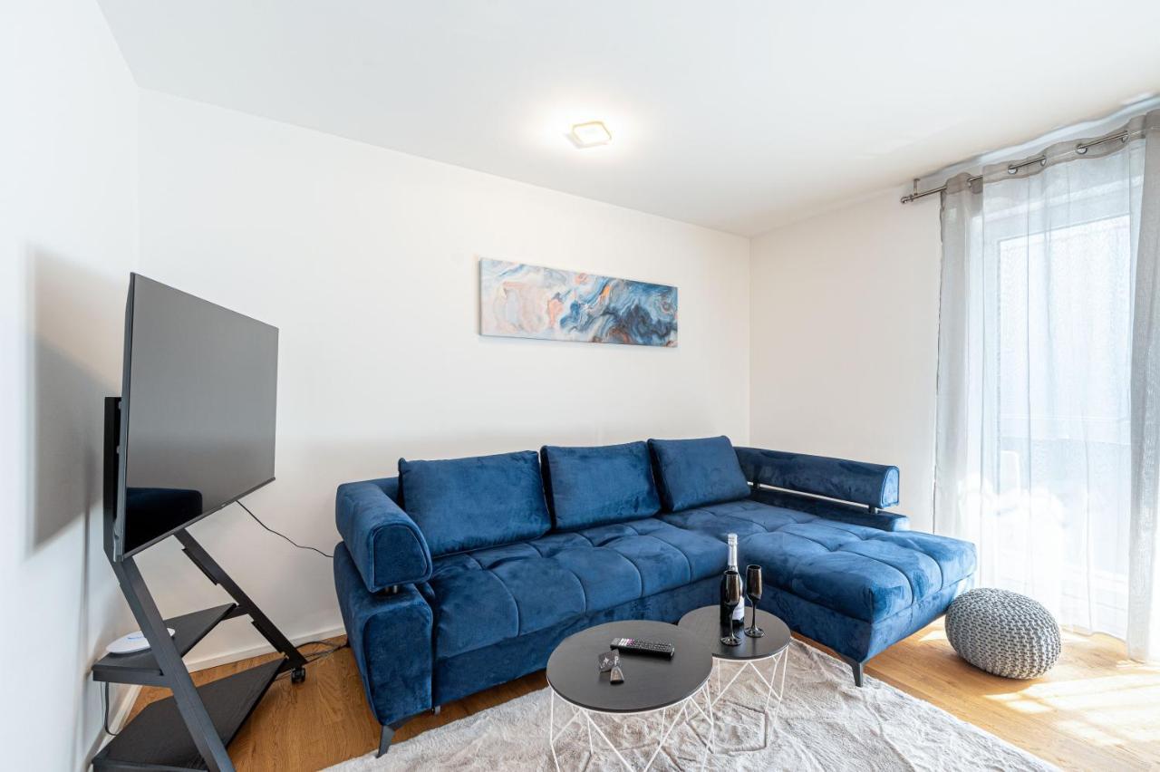 Lit Living: Luxus - Box Spring - Parking - Terrace Leilighet Ludwigshafen am Rhein Eksteriør bilde